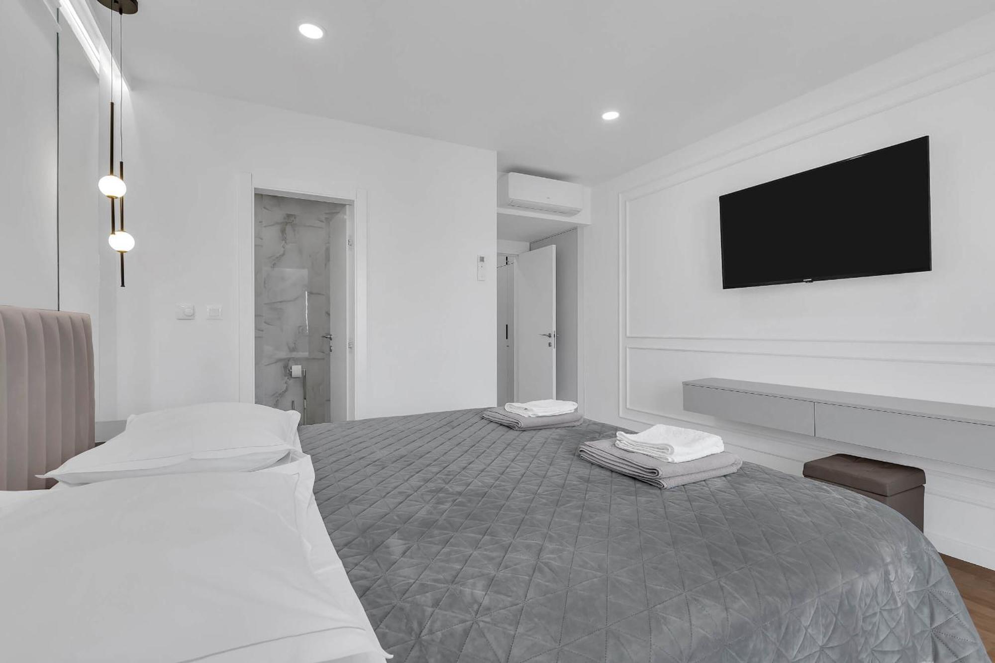 Apartments Luka'S View Makarska Ngoại thất bức ảnh