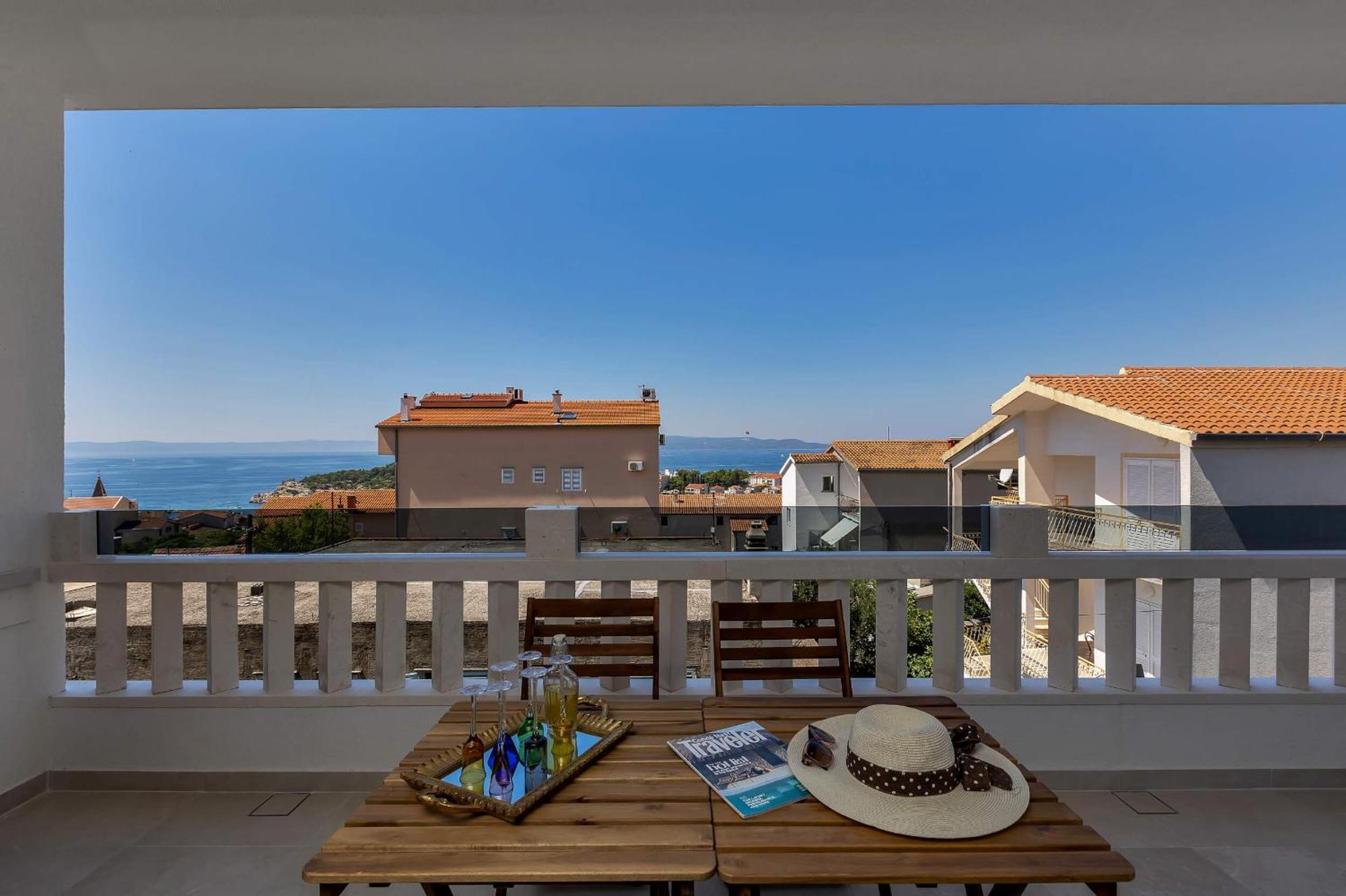 Apartments Luka'S View Makarska Ngoại thất bức ảnh