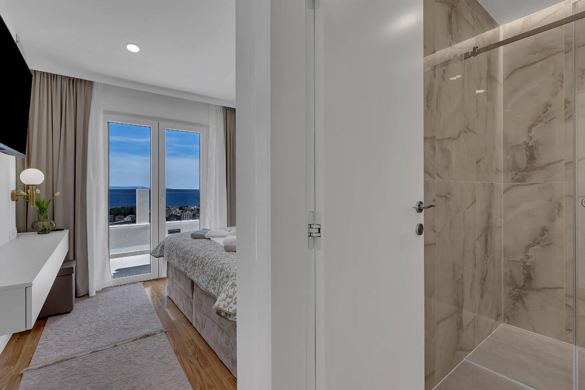 Apartments Luka'S View Makarska Ngoại thất bức ảnh