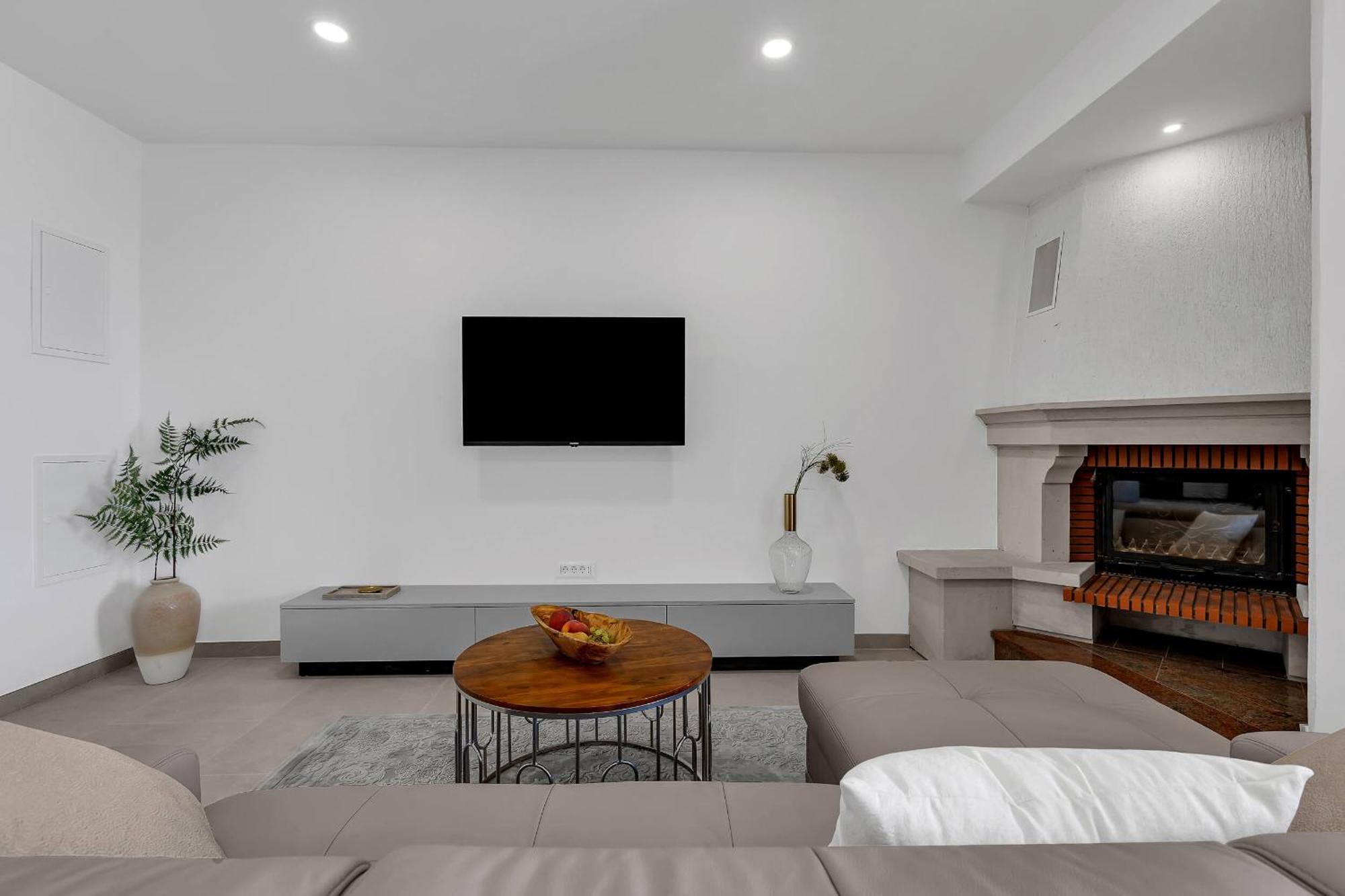 Apartments Luka'S View Makarska Ngoại thất bức ảnh