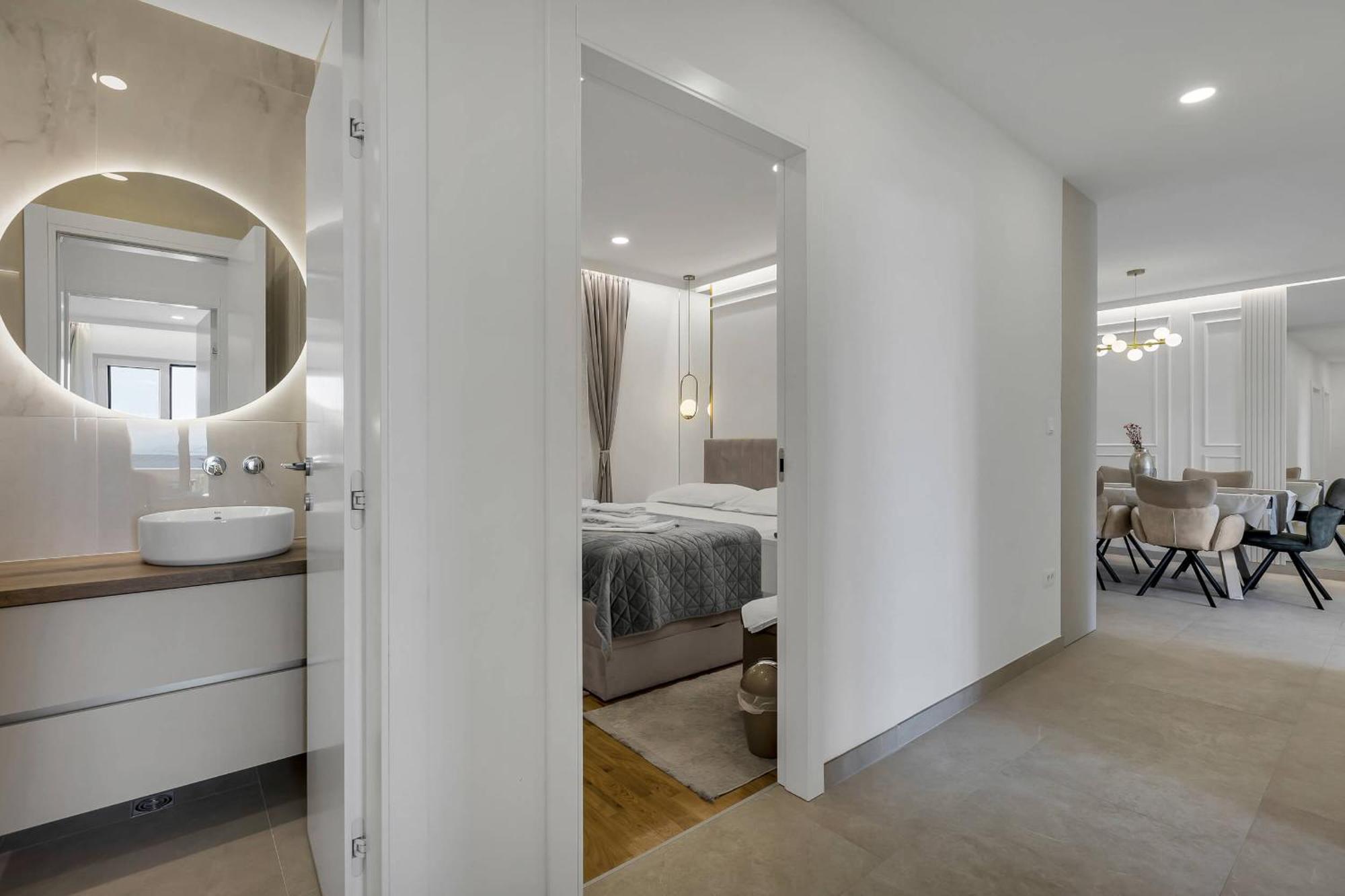 Apartments Luka'S View Makarska Ngoại thất bức ảnh