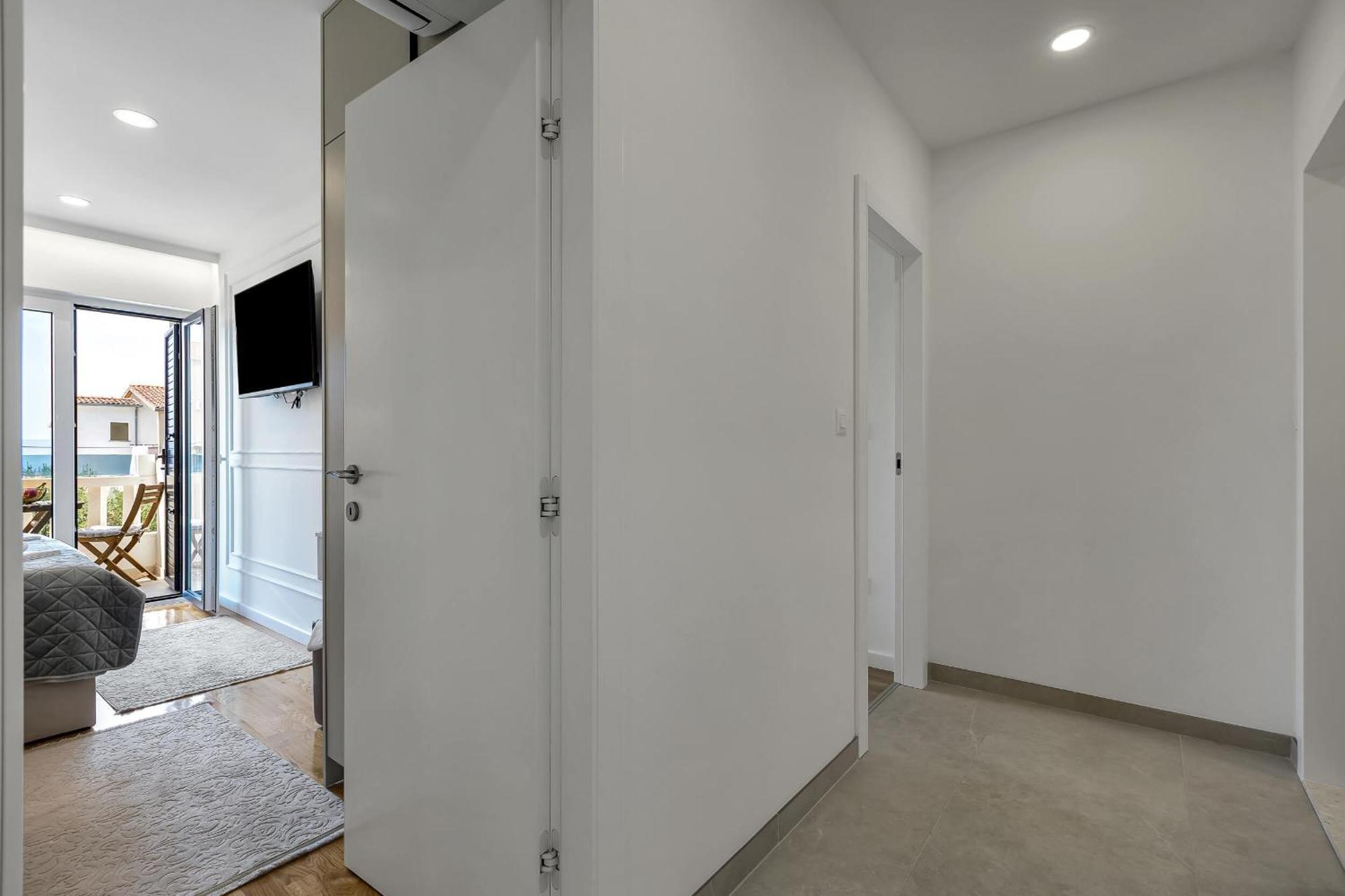 Apartments Luka'S View Makarska Ngoại thất bức ảnh